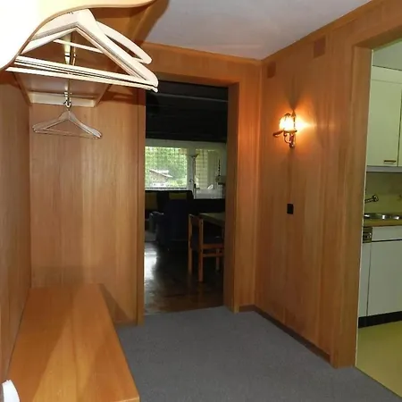 La Sarine 324 Appartement-fewo- Dusche Oder Bad- Wc 6-bettwohnung By Interhome
