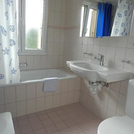 La Sarine 324 Appartement-fewo- Dusche Oder Bad- Wc 6-bettwohnung By Interhome Apartment *